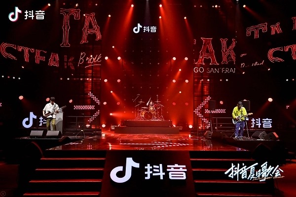 做抖音快手引流违法吗?